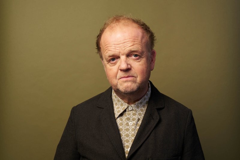 Toby Jones