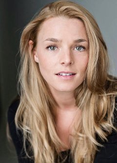 Zoe Barker