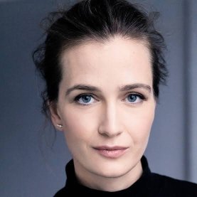 Elena Schwarz