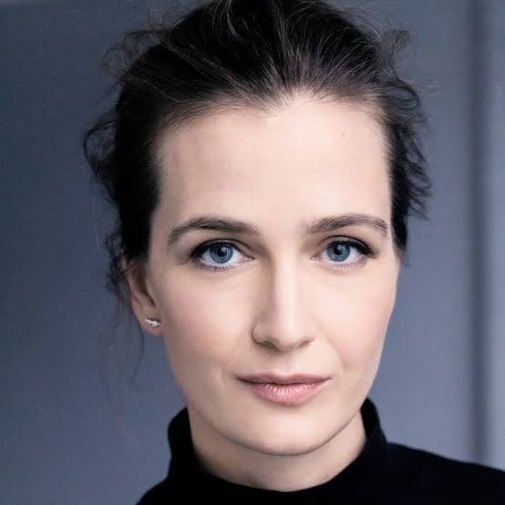 Elena Schwarz