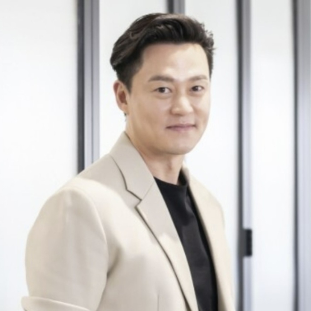 Seojin Lee