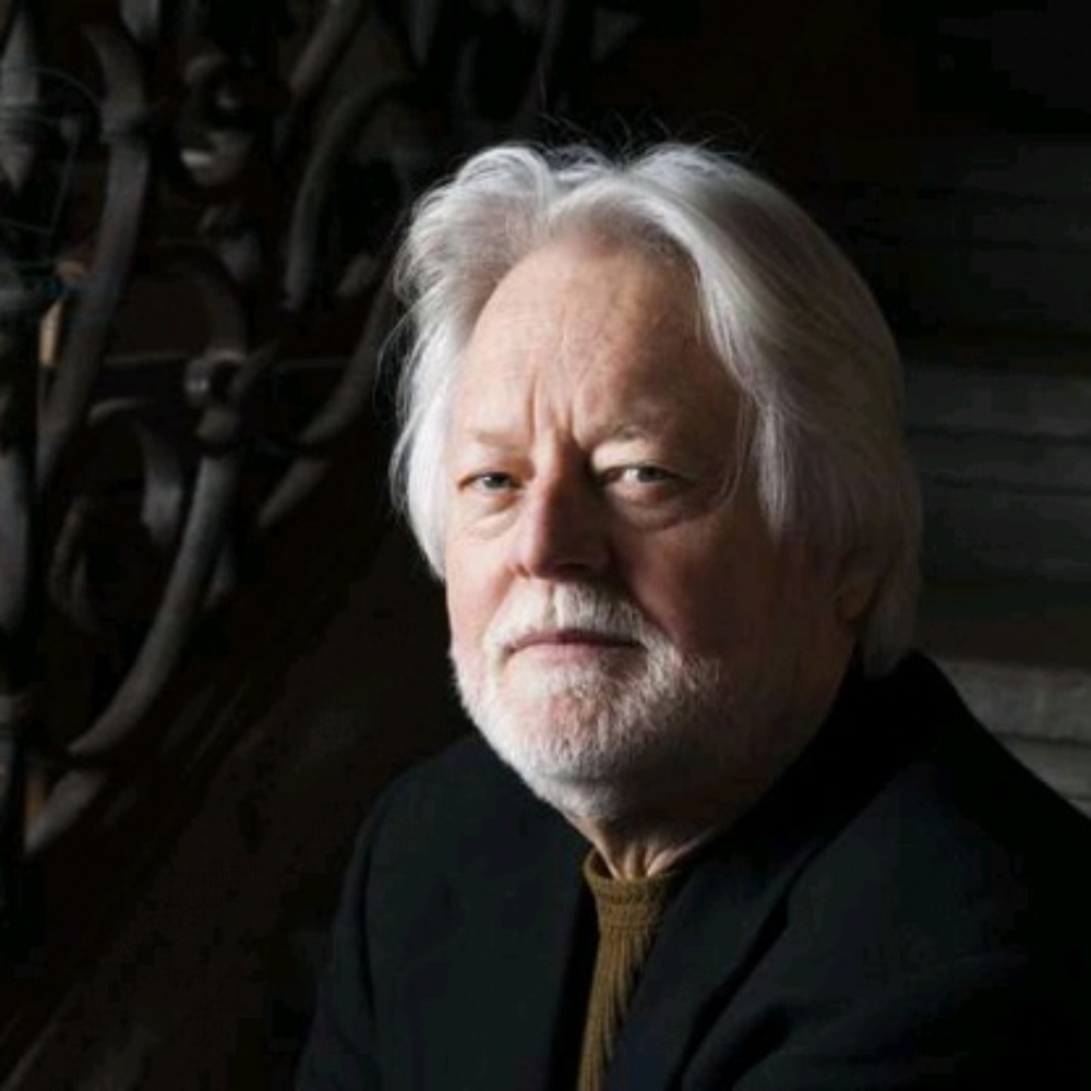 Tomas H. Cook