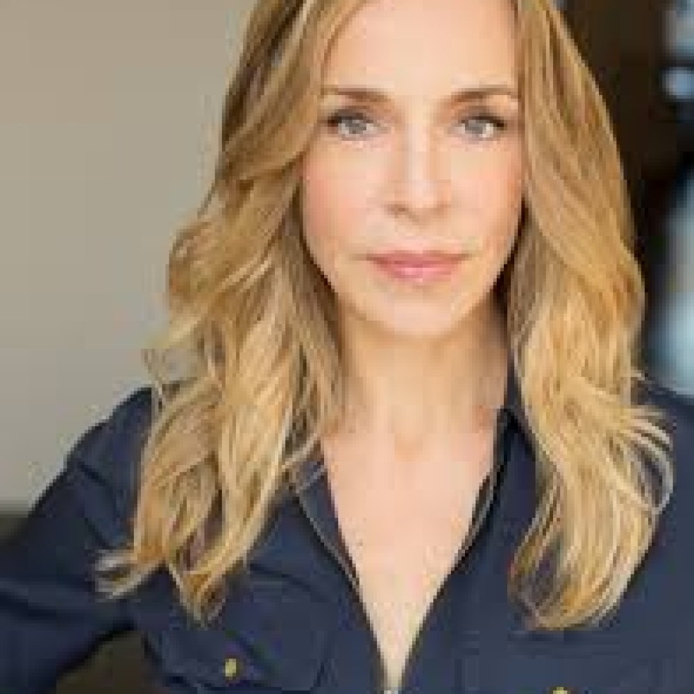 Ellen Harvey