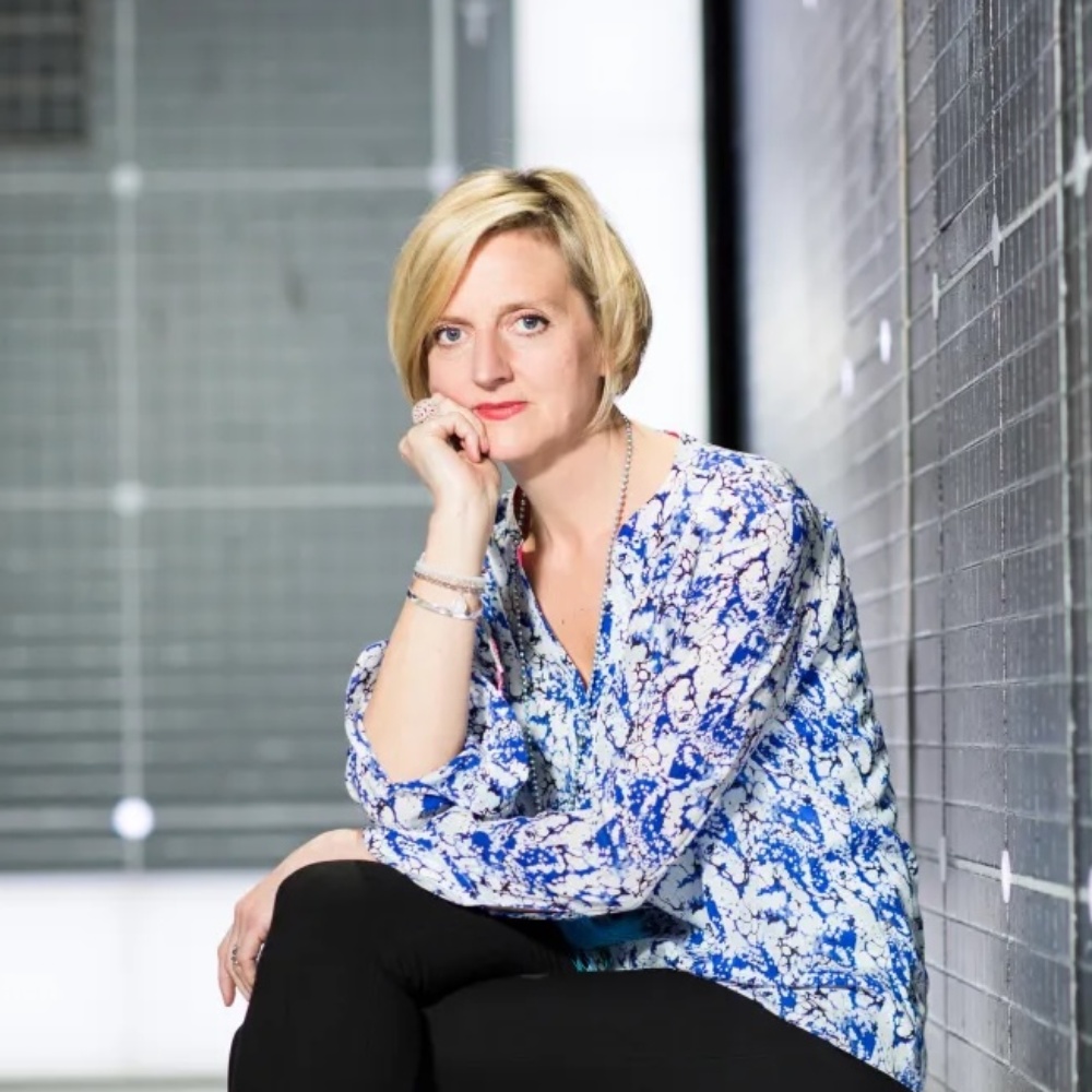 Marianne Elliott