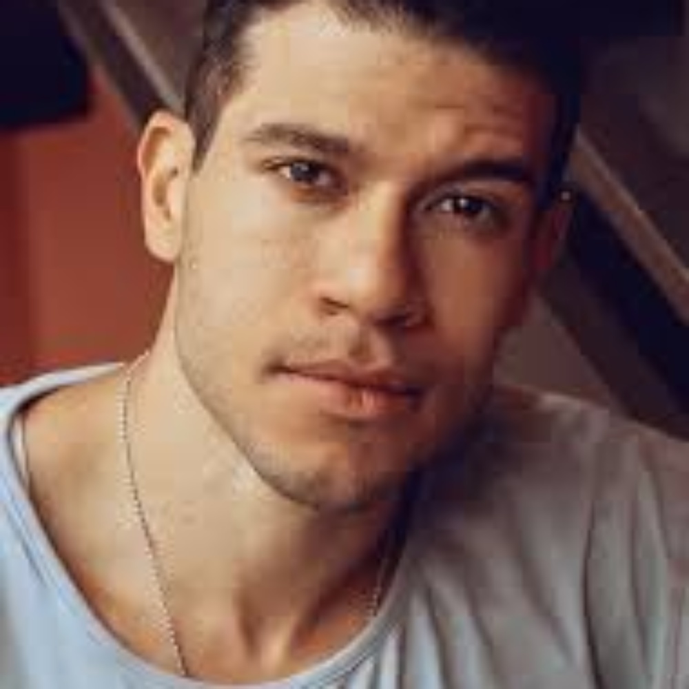 Alex Hernandez
