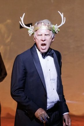 Bruce McKenzie