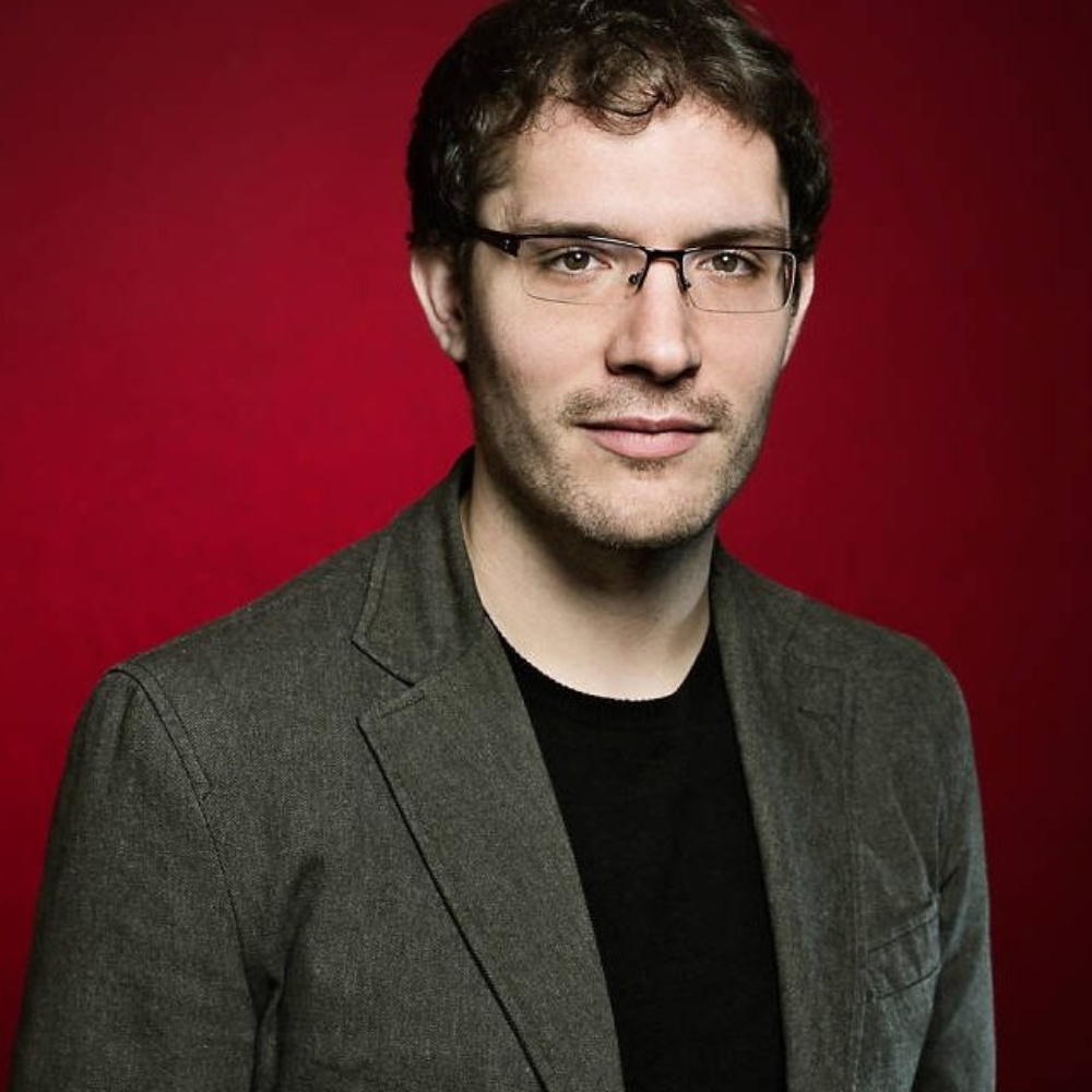 Robert Icke