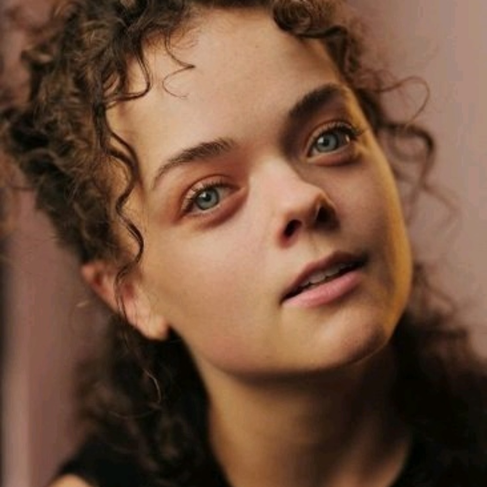 Francesca Mills