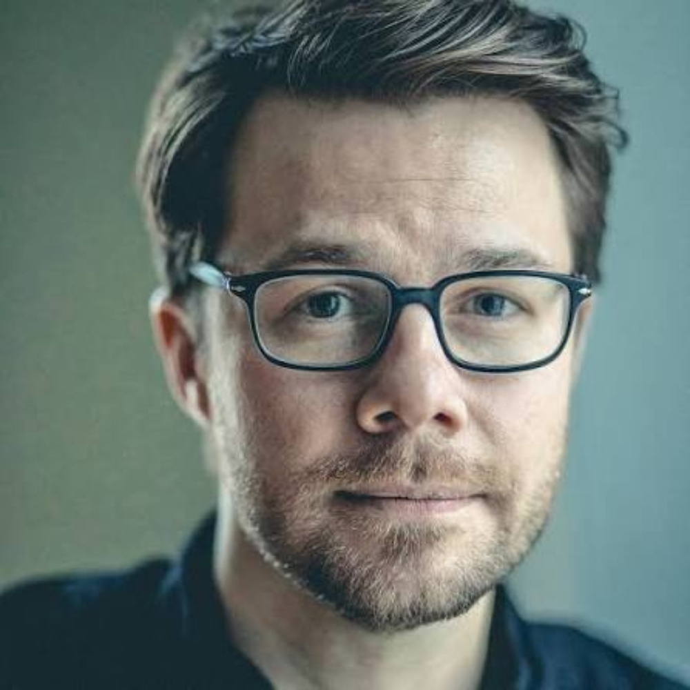 Christopher Ash