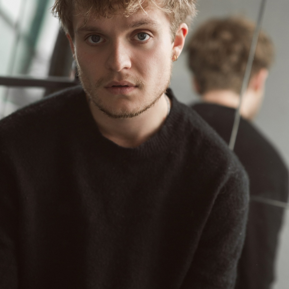 Tom Glynn-Carney