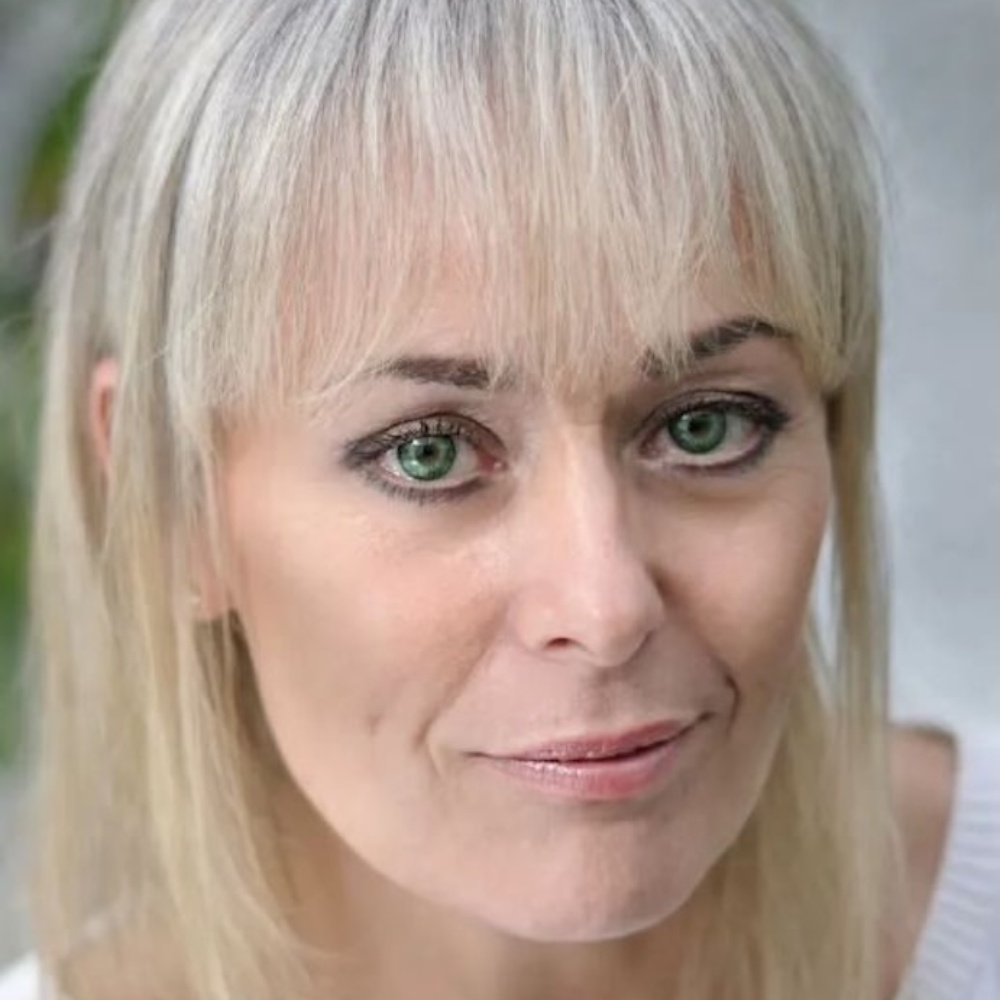 Tracie Bennett