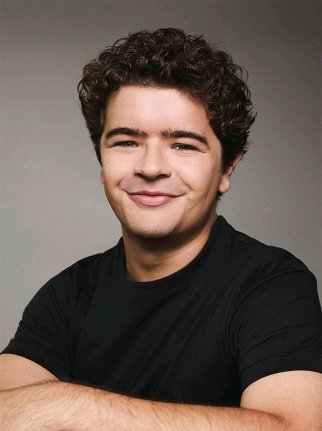 Gaten Matarazzo