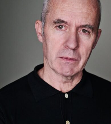 Stephen Dillane