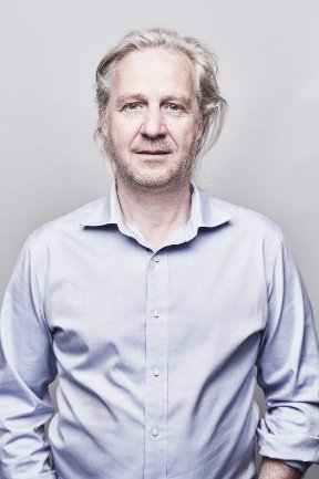 Stefan Bachmann