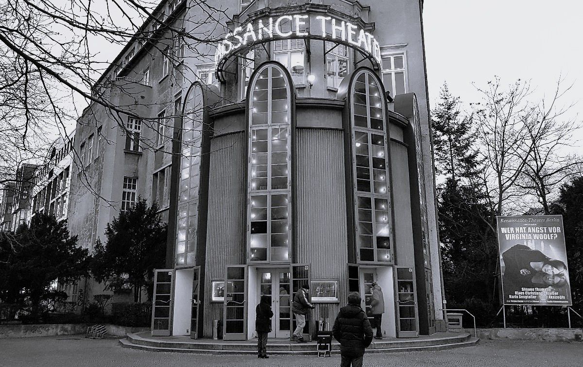 Renaissance Theater