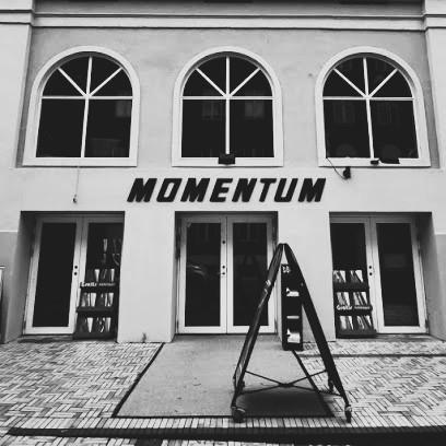 Teater Momentum