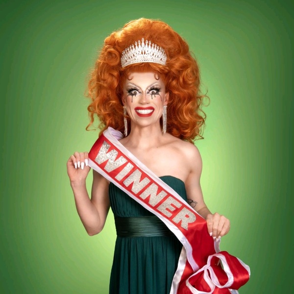 LITTLE MISS CHRISTMAS