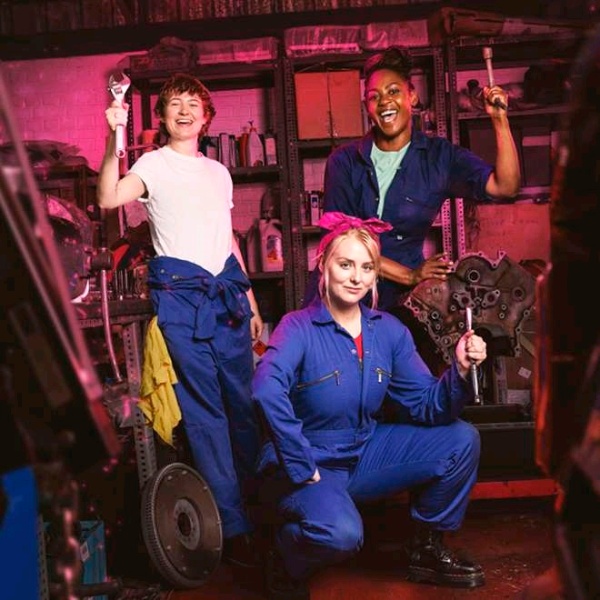 GWENDAS GARAGE