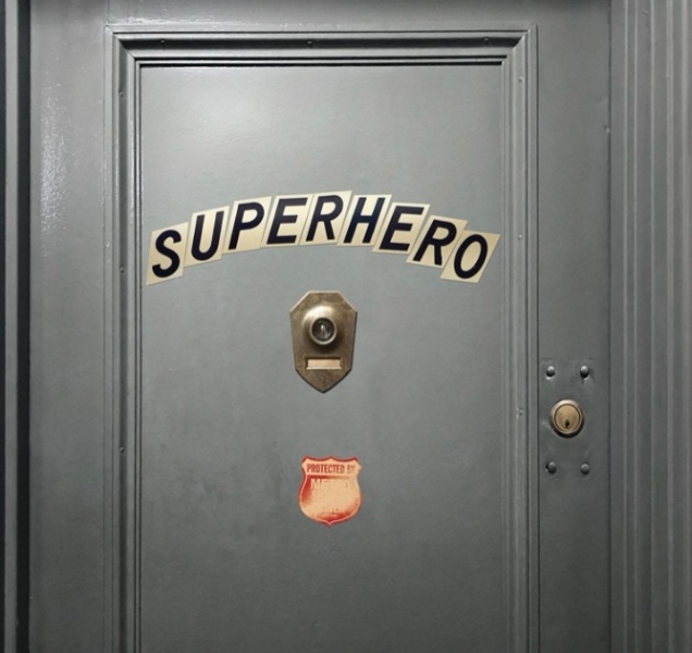SUPERHERO